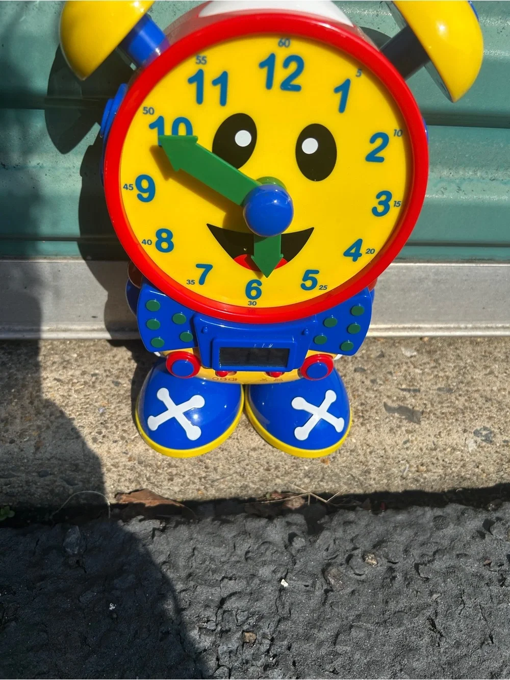 This is The Learning Journey Telly The Teaching Time Clock, a colorful education
